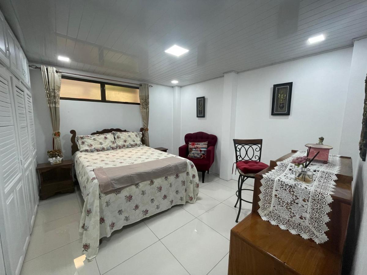 Alicia'S Place 10 Min From Airport Apartamento Alajuela Exterior foto